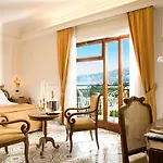 Grand De La Hotel 4*