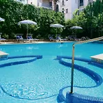 Hotel Grand De La Sorrento