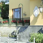 Grand De La Hotel