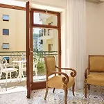 Hotel Grand De La 4*