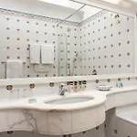 Hotel Grand De La 4*