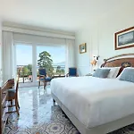 Hotel Grand De La Sorrento
