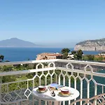 Grand De La Hotel