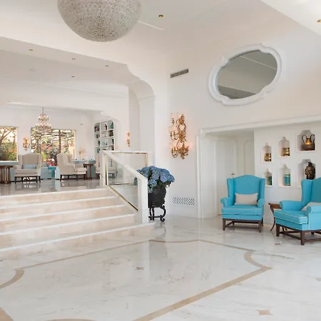 Hotel Grand De La 4*
