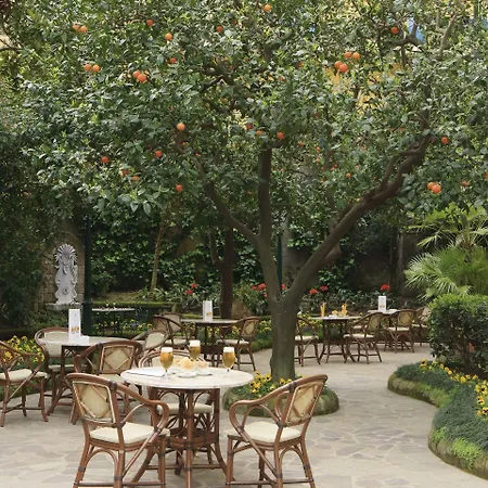 Grand De La Hotel 4*