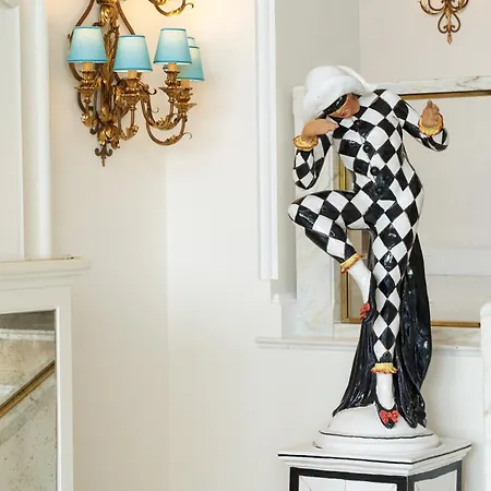 Grand De La Hotel 4*