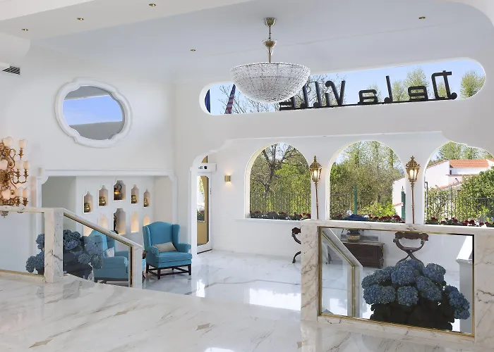 Hotell Grand De La Sorrento