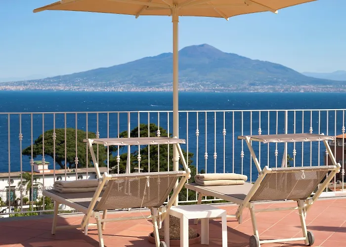 Grand De La Hotel 4*