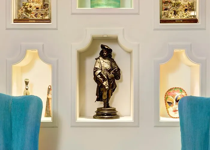 Hotel Grand De La 4*