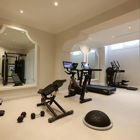 Hotel Grand De La 4*