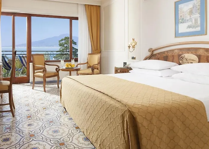 Hotel Grand De La Sorrento