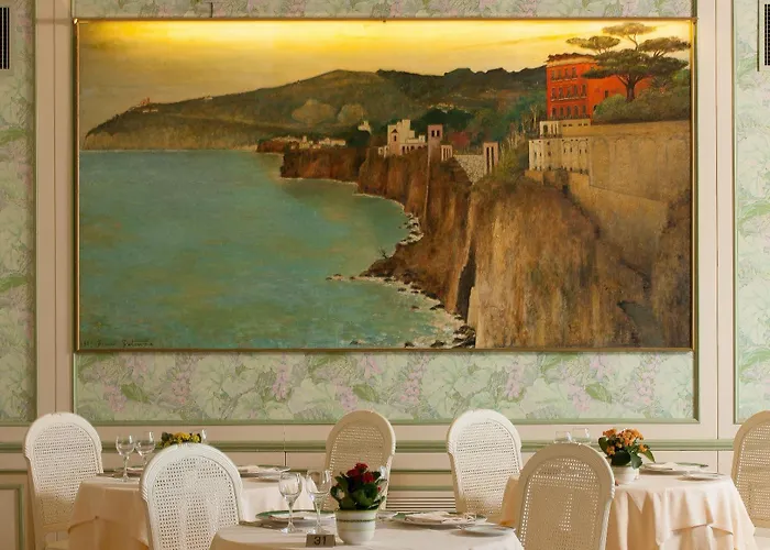 Hotel Grand De La Sorrento